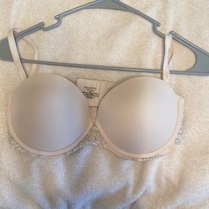 SimplyVera by Vera Wang bra. Wore once in brand new condition.